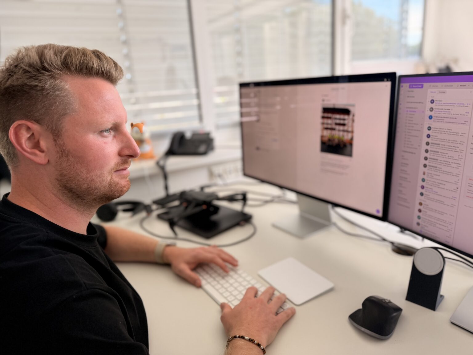 KI-Inhalte kennzeichnen nach EU AI Act – Beitragsbild OIT mit Justin Gervelmeyer